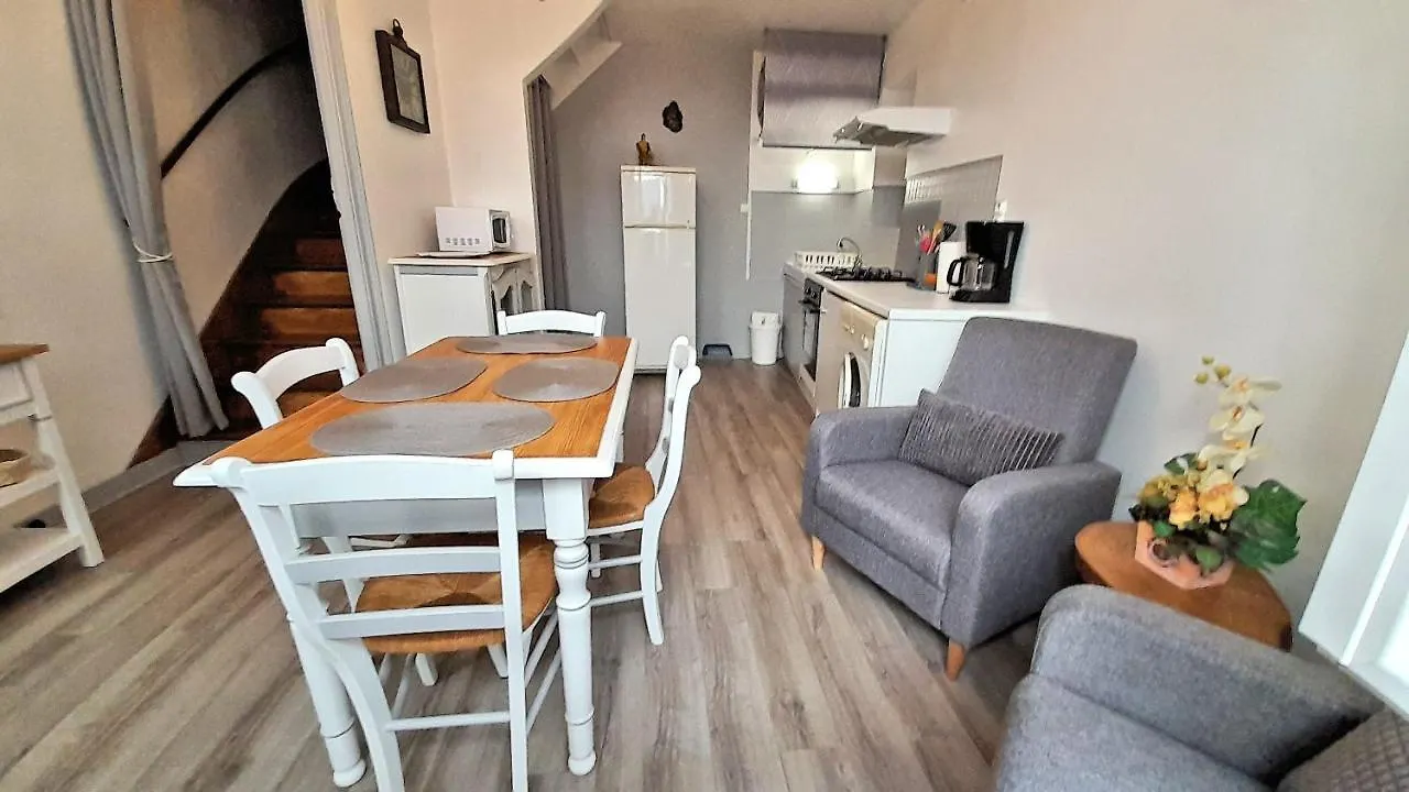 L'Oustalou - Gite Entre Lot Et Truyere Entraygues-sur-Truyère Francja